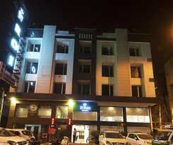 Hotel Le Roi Delhi