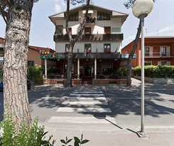 LA RIVIERA