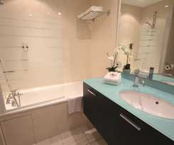 Hotel Appart'city Collection Genève Aéroport – Ferney Voltaire