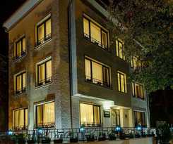 Vila Paris