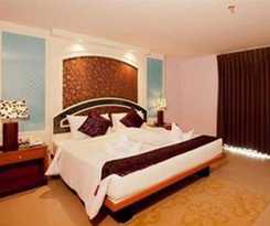 Convenient Grand