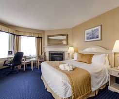 Hotel Monte Carlo Inn Oakville Suites