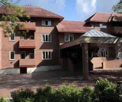 Hotel Parkside International