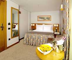 Momento - Special Class