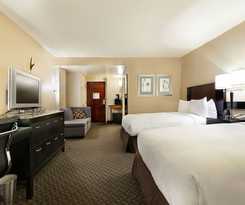 Hotel DoubleTree by Hilton New York JFK Airport