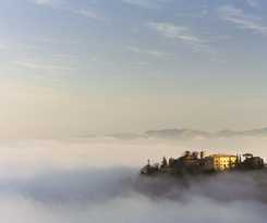 Hotel Palazzo Viviani Castello Di Montegridolfo