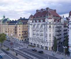 Esplanade, Bw Signature Collection