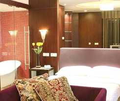 Hotel New Space - time Ruili Hotel