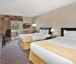 Hotel Quality Inn and Conference Centre Kingston Central