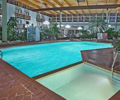 Hotel Baymont By Wyndham Red Deer