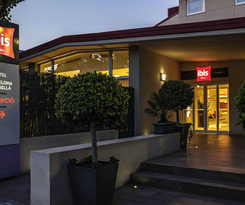 Ibis Barcelona Cornella