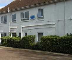 Hotel The Gatwick White House