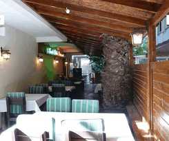 Green Palm Hotel