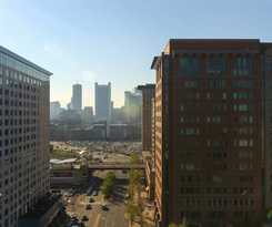 Hotel Renaissance Boston Waterfront