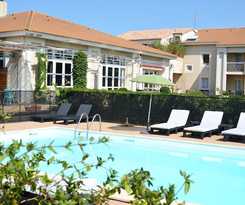 Hotel Le Mas Des Ponts D'arles