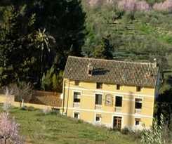 Casa Rural Masia L'Alboret