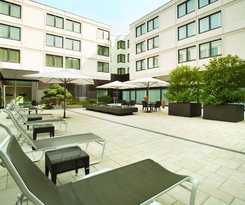 Ramada By Wyndham Nuernberg Parkhotel