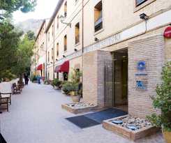 Balneario De La Virgen