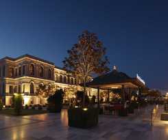 Four Seasons Istanbul At The Bosphorus