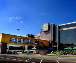 Hotel Business Conference Center and Spa