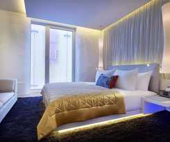 W London