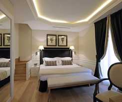 Trevi Palace Luxury Inn