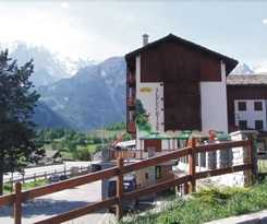 Hotel Alpechiara