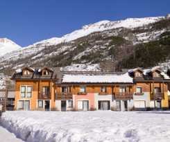 Les Chalets Du Jardin Alpin by Mountain Collection Immobilier