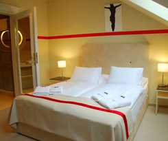 Home Aparthotel