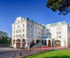 Killarney Plaza and Spa