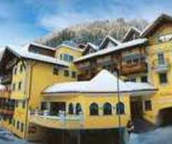 Hotel HOTEL DORFSTADL
