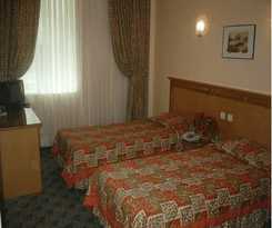  Yalta Hotel