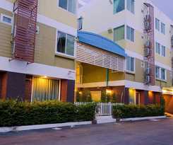Kriss Residence