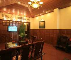 Hotel Lucky 2 and Travel
