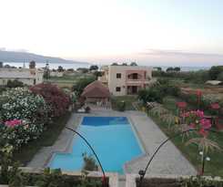  Villa Rita Apartments