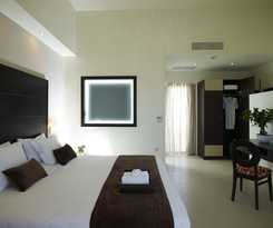 Hotel Royal Blue Resort & Spa