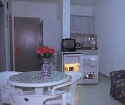 Kleopatra Aytur Apart