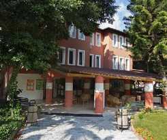 Armas Green Fugla Beach