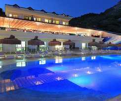  Manaspark Deluxe Hotel