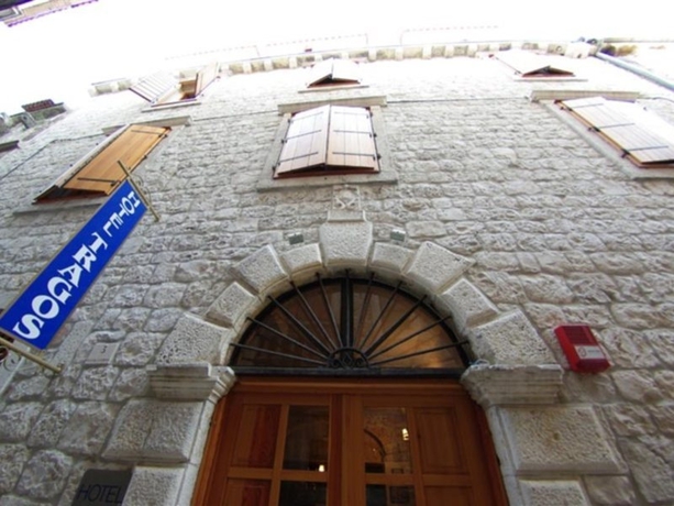 Heritage Hotel Tragos