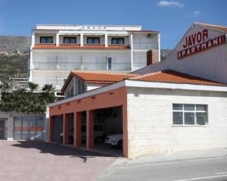 Ante Apartments