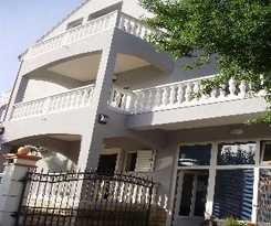 Hotel Apartments Puntamika