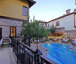  La Paloma Hotel