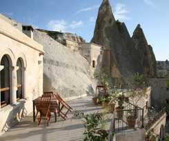  Local Cave House Hotel