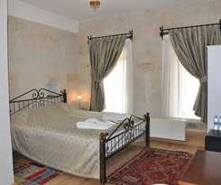  Nomads Cave Hotel and Rooftop