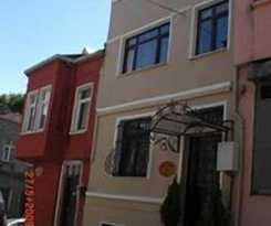 Nisa Sultan Apart