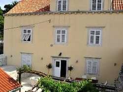 Miletic II Apartments