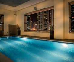 Oaks Liwa Heights Suites