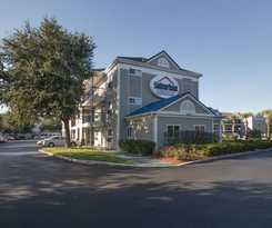 Hotel Hometowne Studios By Red Roof Orlando South