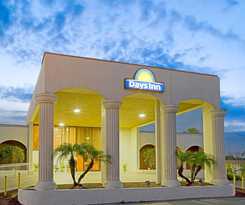 Hotel Days Inn & Suites